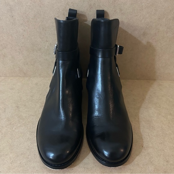 A pair of Blake leather shoes with belts around the ankles. Slip on shoes - Picture 4 of 4